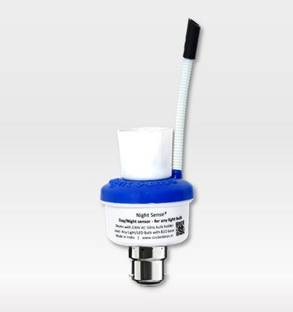 Night Sense Automatic Day Night Smart Sensor holder for LED Light Bulb with Flexible Sensor Smart Sensor Light