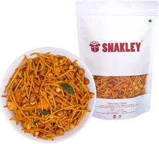 SNAKLEY Spicy Mixture 450g Kerala Namkeen Snacks