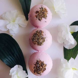 Aaranyam Bath Bomb-Fizzy Aromatic Bath Bomb with Lavender Buds (75g Each) - Pack of 3