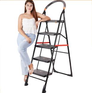JG COMPANY 5 Step with Easy Wide Steps Steel Ladder