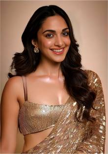 Starxdecals 30 cm Kiara advani wall sticker - Golden smile kiara advani wall sticker Self Adhesive Sticker