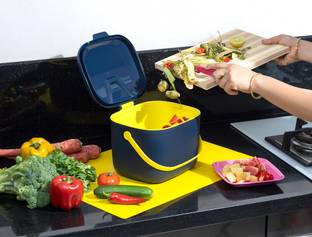 VEKSOR Plastic, Corn Husk Storage Basket