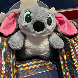 Zelo India WarmHug Hot Water Plushie  - 30 cm