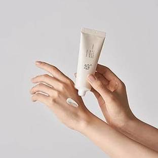 kityshop Sunscreen - SPF 30 PA++++ Sun SPF50+ PA++++ (50ml)