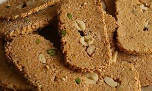 Sahu Gajak Bhandar Dry Fruits Gajak 500g Healthy Snacks and Sweets | Agra Gajjak Box
