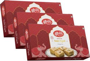 Bikaneri Shree Ganga Soft and Flaky Soan Papdi, 600Gm Delicious Traditional Bikaneri Sweet, Mithai Box