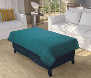 Bigger fish Velvet 4 Seater Checkered Table Cover