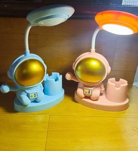 flix ASTRONAUT LAMP STAND Study Lamp