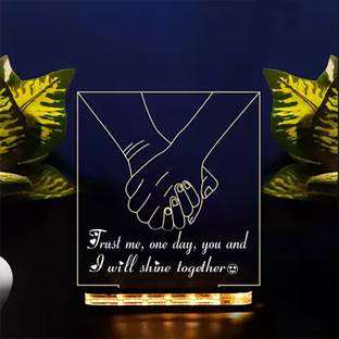 iMPACTGift 3D Couples Hand Holding Night lamp for Home Décor Light Gift for Her/Him Table Lamp