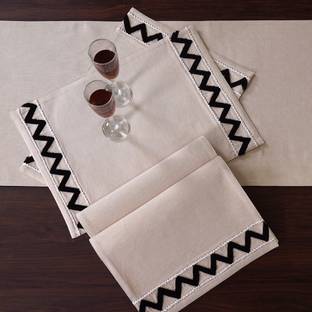 ODE & CLEO Black Organic Cotton Table Linen Set