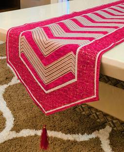 Groki Red 183 cm Table Runner