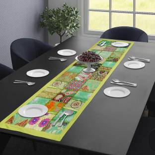 iinfinize Light Green 152 cm Table Runner