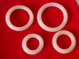 BODY FITNESS Silicon Vaginal Ring Pessary Set of 4 (2 Inch.2.25 Inch, 2.50 Inch, 2.75 Inch) Tampons