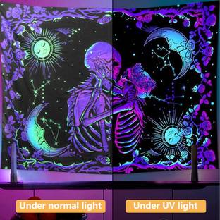 PROBEROS UV Luminous Skull Tapestry, UV Reactive Tapestry Glow in The Dark, The Kissing Luminous Skull Tapestry