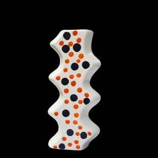 Brills Modern & Unique Zigzag Shape Vase with Dotted Design - Ceramic Vase