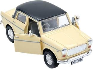 Magicwand Die-Cast Metal 1:36 FIAT Premier Padmini Queen 70's Classic