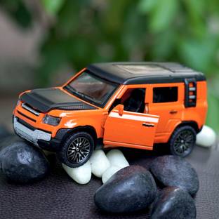 varada 1:36 Scale Die-Cast Defender Model Car – Metal Toy SUV – Pull-Back Action