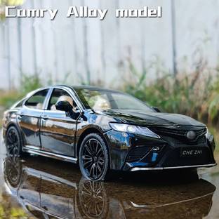 DARVICE 124 Toyota Camry Diecast Metal Car For Kids Model Toy Car Light Sound Pullback