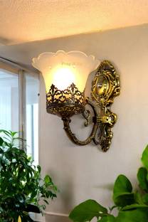Prop It Up Wallchiere Wall Lamp Without Bulb