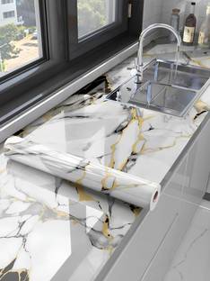 Floppy Decorative White, Black, Gold Wallpaper