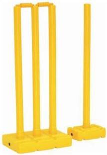 Proactive SPORTS Heavy Plastic Cricket Stumps Set- 4 Stumps + 2 Bails + Base (Large+Small)