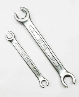 4MECH 10x11 mm + 17x19 mm Heavy Duty Hardened, Double Sided Flare Spanner (Pack of 2) 10x11 mm + 17x19 mm Heavy Duty Hardened, Double Sided Flare Spanner (Pack of 2) Double Sided Open End Wrench