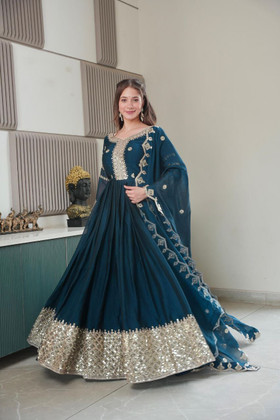 green emerald velvet dress Dusty Pink Indian Gown For Engagement – Gunj Fashion main image 1