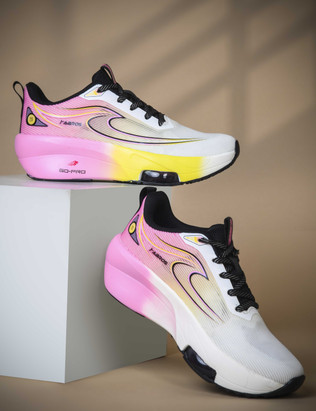 sports shoes for womens nike flipkart