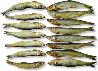 AL-HAQQ Sardine | Mathi | Chala Dry Fish Karuvadu Whole Price in India ...