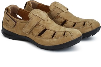 woodland camel comfort floaters