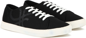 Ucb sneakers black