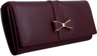 online clutches and purses