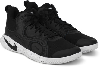white and black nike basketball shoes
