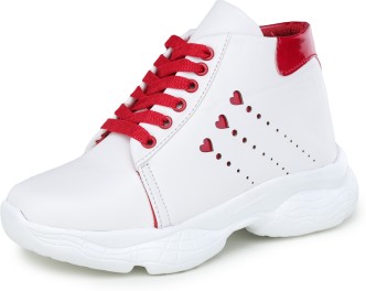 lady foot locker basketball shoes