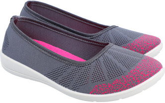 walkaroo womens shoes