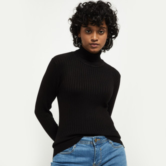 max sweaters