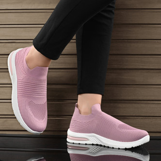 sports ladies shoes