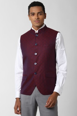 jacket maroon colour