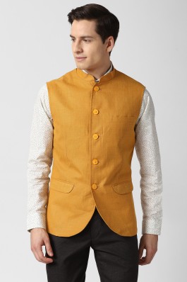 peter england half sleeve jacket