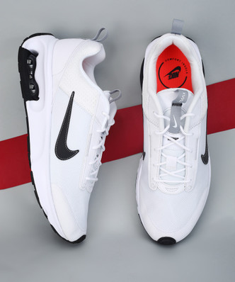 flipkart sports shoes nike