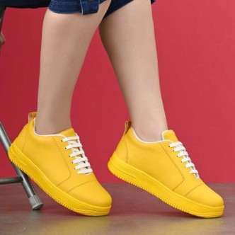 womens yellow shoes