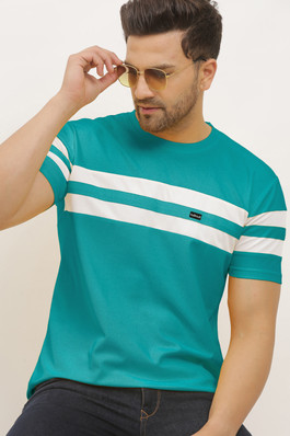 round neck or v neck t shirt