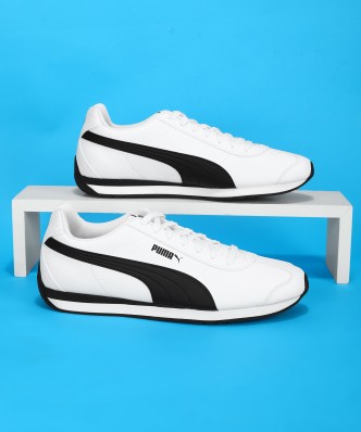 white puma sneakers