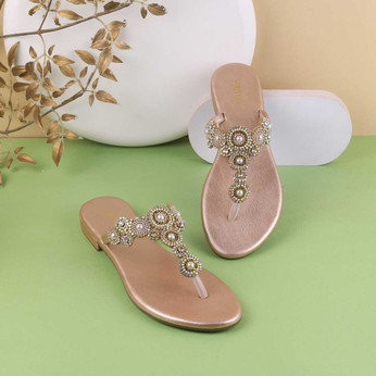 NOWRY Fashion Sandals l Stylish Flat Sandal For Women's l Slippers