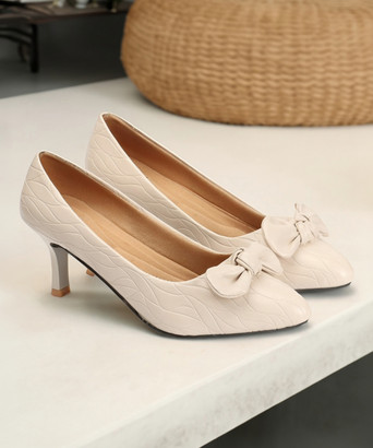 Shoetopia White Mid Heel Pumps SHOETOPIA Women Heels Buy SHOETOPIA