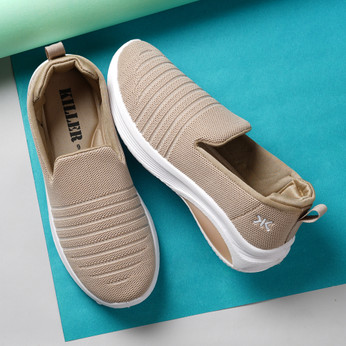 WALKLINE Slip On Sneakers For Women Buy WALKLINE Slip On