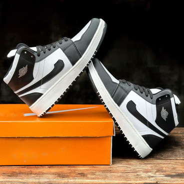 jordan shoes first copy price