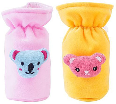 Baby feeding outlet bottle cover