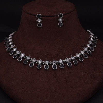 Black metal necklace hotsell flipkart