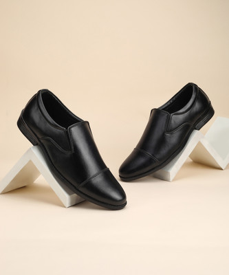 Paragon Footwear Upto 50 to 80 OFF on Paragon Sandals Chappals Online Flipkart